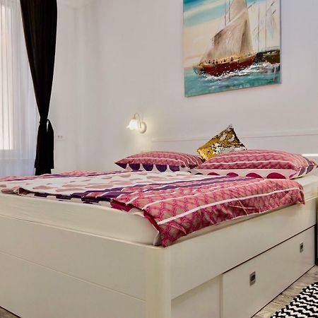 Luxury Villa Minerva Gardens Split Bagian luar foto